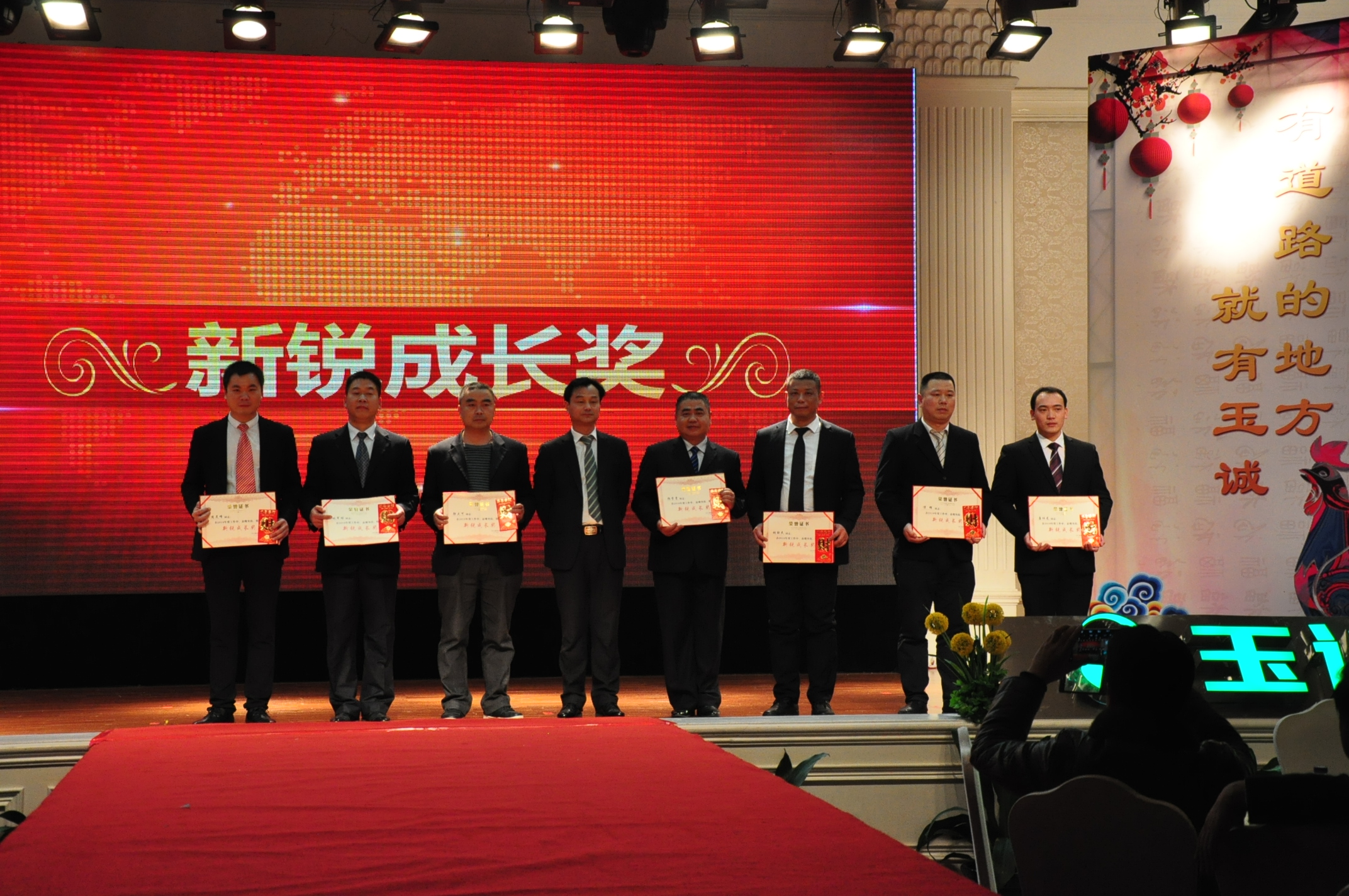 長(cháng)沙清潔,長(cháng)沙清潔服務(wù),長(cháng)沙專(zhuān)業(yè)清潔,長(cháng)沙清潔公司,湖南專(zhuān)業(yè)清潔,長(cháng)沙保潔公司,長(cháng)沙專(zhuān)業(yè)保潔,長(cháng)沙物業(yè)保潔