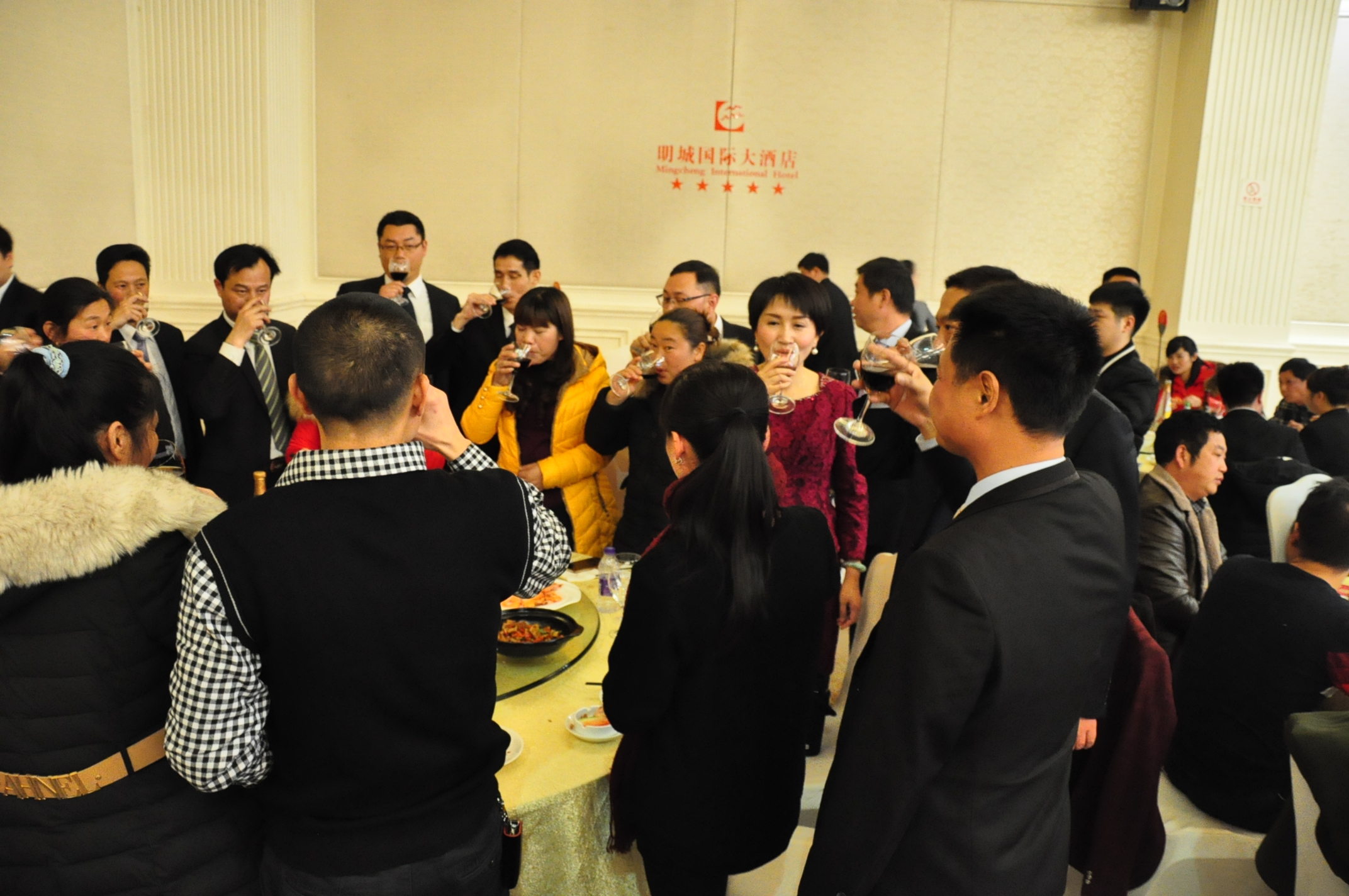 長(cháng)沙清潔,長(cháng)沙清潔服務(wù),長(cháng)沙專(zhuān)業(yè)清潔,長(cháng)沙清潔公司,湖南專(zhuān)業(yè)清潔,長(cháng)沙保潔公司,長(cháng)沙專(zhuān)業(yè)保潔,長(cháng)沙物業(yè)保潔
