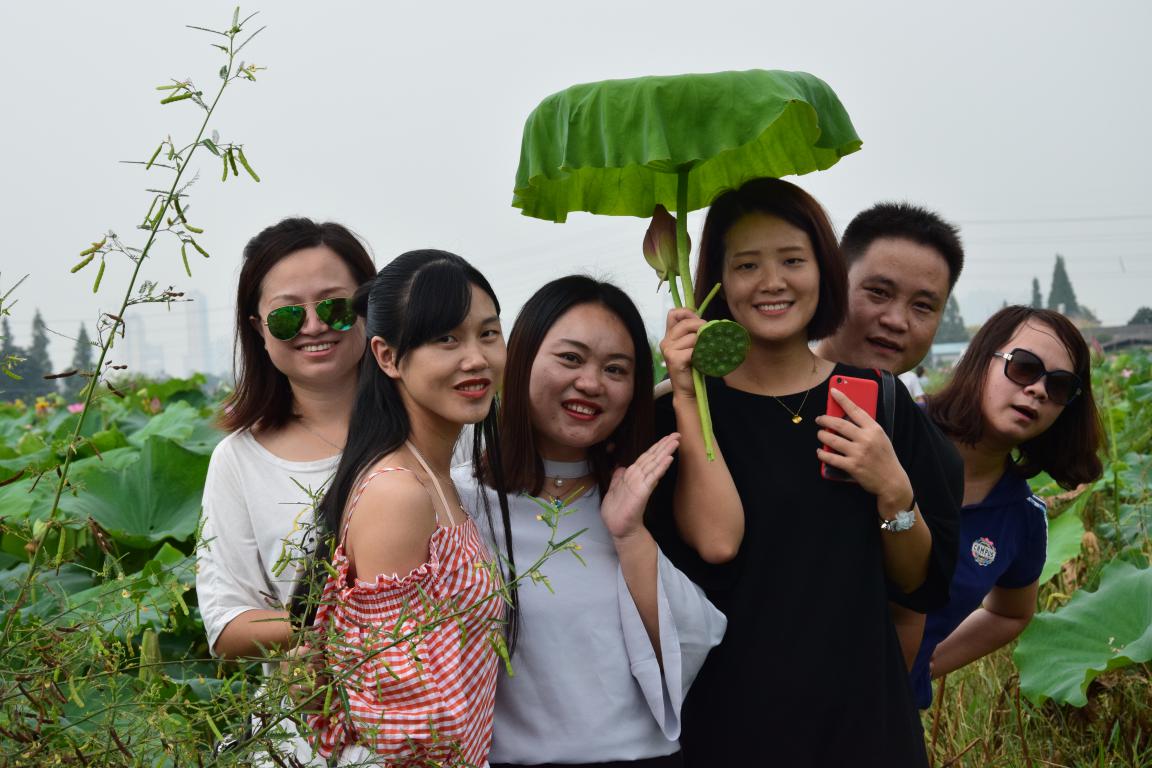長(cháng)沙清潔,長(cháng)沙清潔服務(wù),長(cháng)沙專(zhuān)業(yè)清潔,長(cháng)沙清潔公司,湖南專(zhuān)業(yè)清潔,長(cháng)沙保潔公司,長(cháng)沙專(zhuān)業(yè)保潔,長(cháng)沙物業(yè)保潔