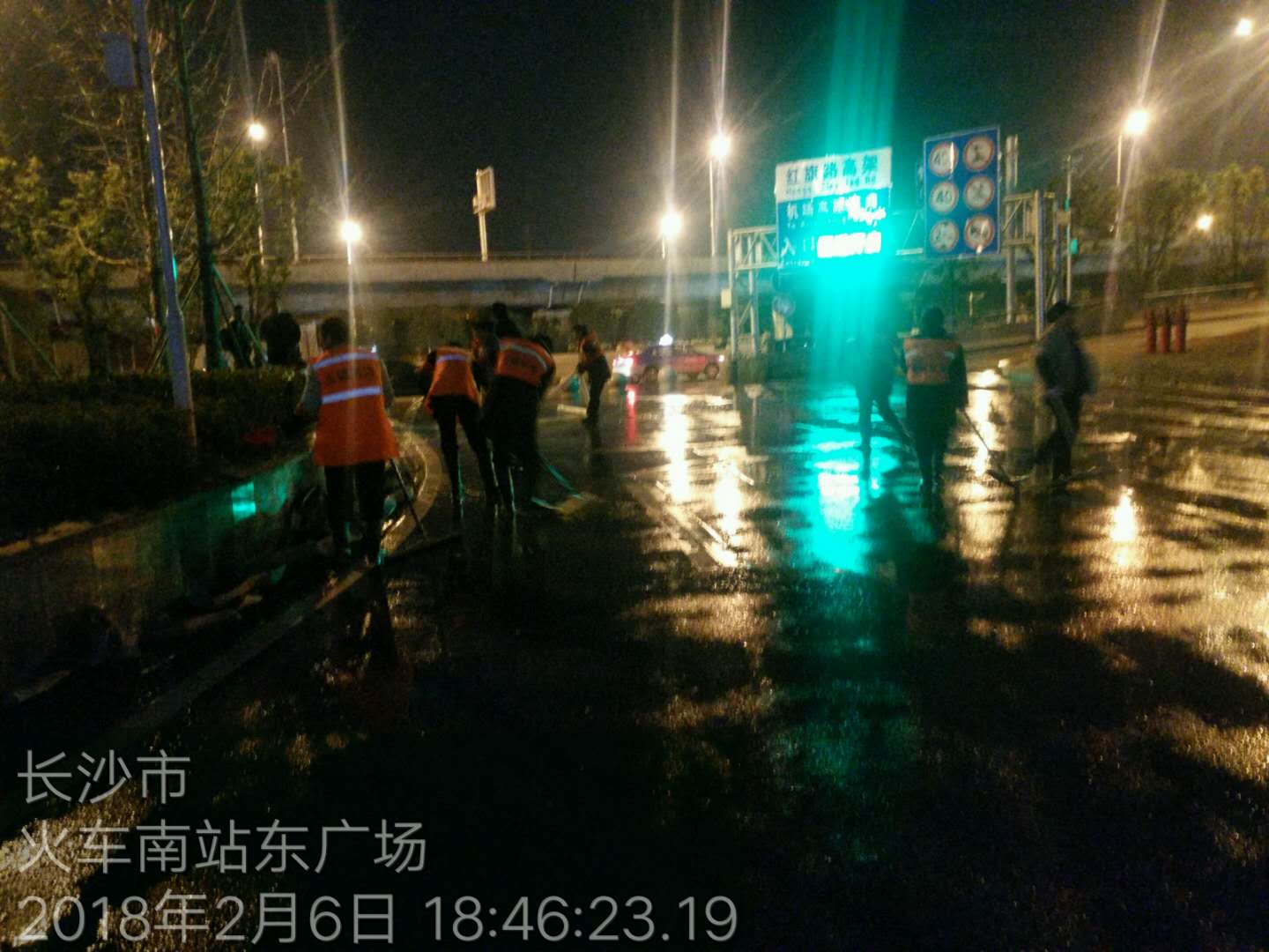 長(cháng)沙清潔,長(cháng)沙清潔服務(wù),長(cháng)沙專(zhuān)業(yè)清潔,長(cháng)沙清潔公司,湖南專(zhuān)業(yè)清潔,長(cháng)沙保潔公司,長(cháng)沙專(zhuān)業(yè)保潔,長(cháng)沙物業(yè)保潔